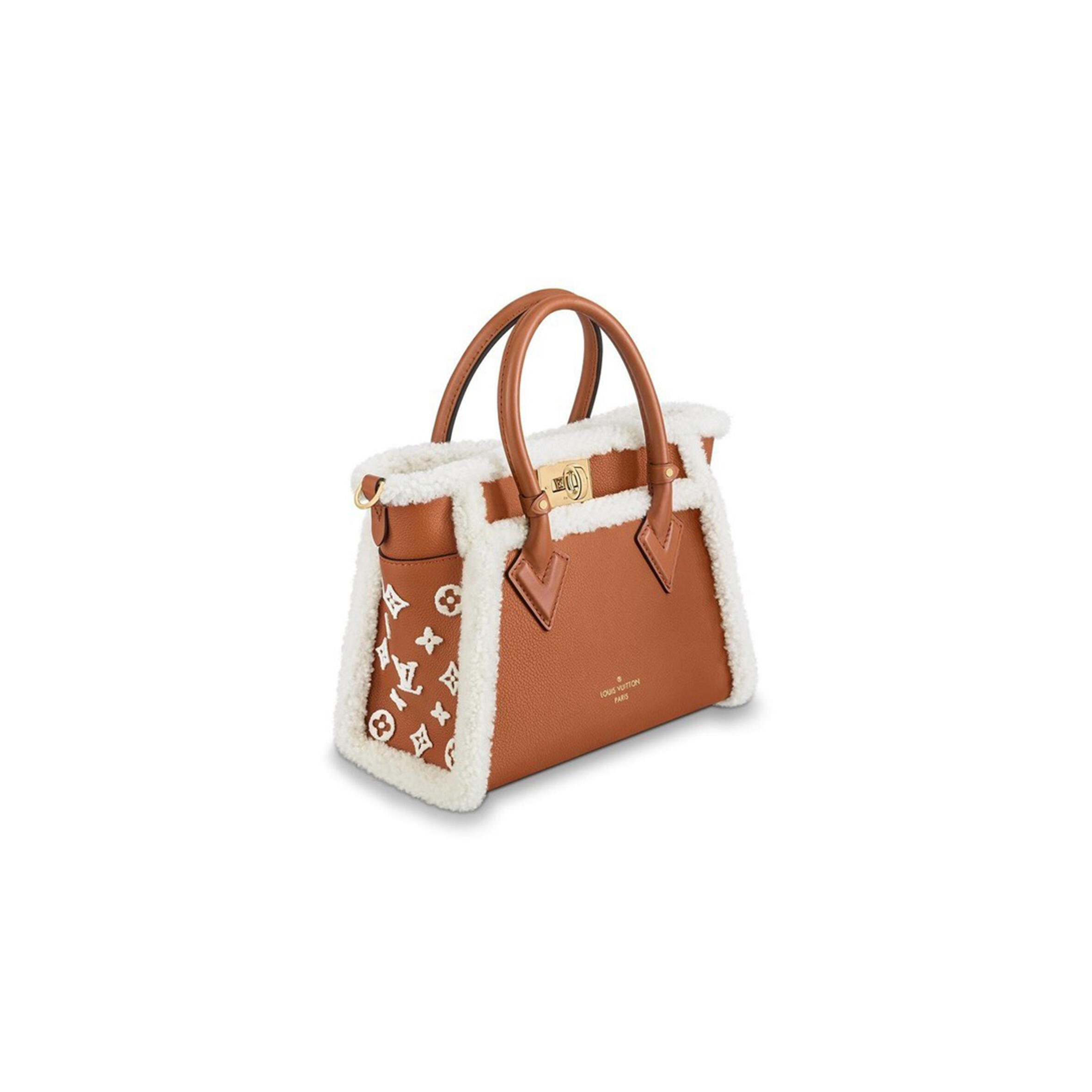 8360 LOUIS VUITTON ON MY SIDE PM M58918 (25*20*12cm) 8360 LOUIS VUITTON ON MY SIDE PM M58918 (25*20*12cm)